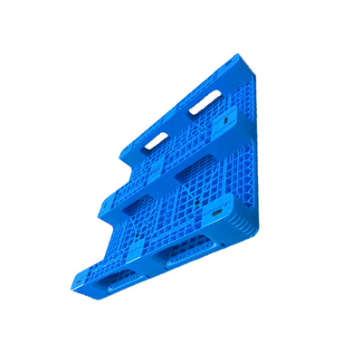 6000Kg Tải trọng tĩnh Pallet nhựa tái chế 43,3 X 43,3 HDPE màu xanh lam cho nhà máy y tế
