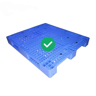 Pallet nhựa PE có thể xếp chồng lên nhau 2000Kg Tải trọng động 130x110