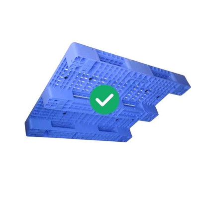 Nhựa HDPE 1300x1100 Pallet hạng nặng 5000Kg Tải tĩnh